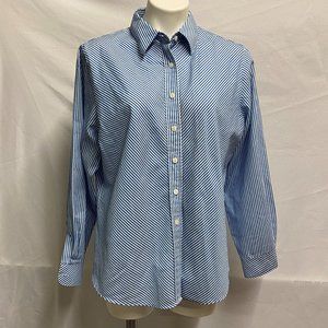 Foxcroft - wrinkle free - shaped fit - button down